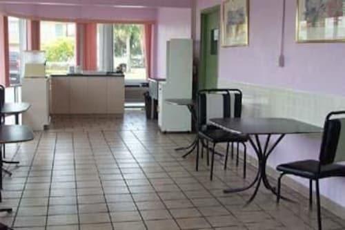 Econo Lodge Inn & Suites Florida City Eksteriør bilde